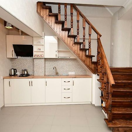 Freedom Square Apartment Tbilisi Luaran gambar