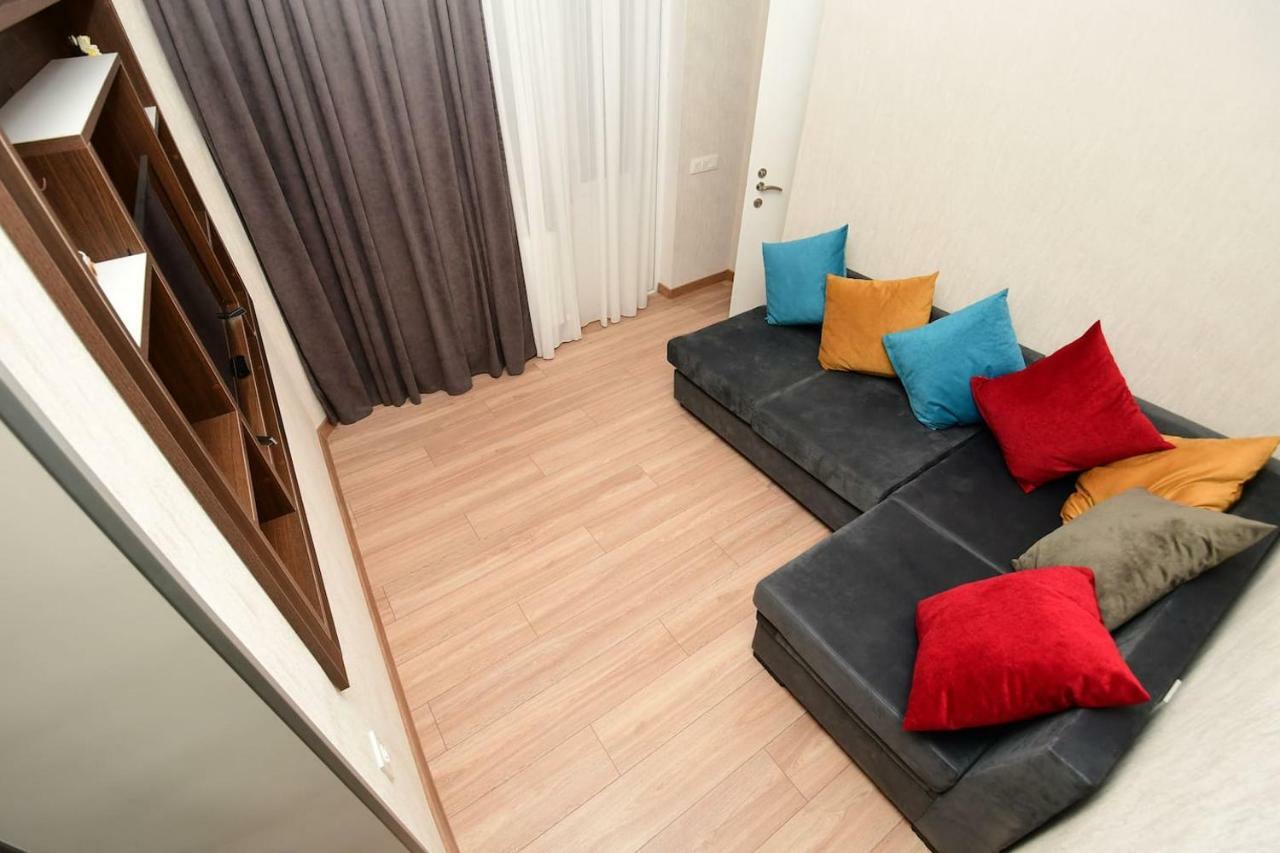 Freedom Square Apartment Tbilisi Luaran gambar